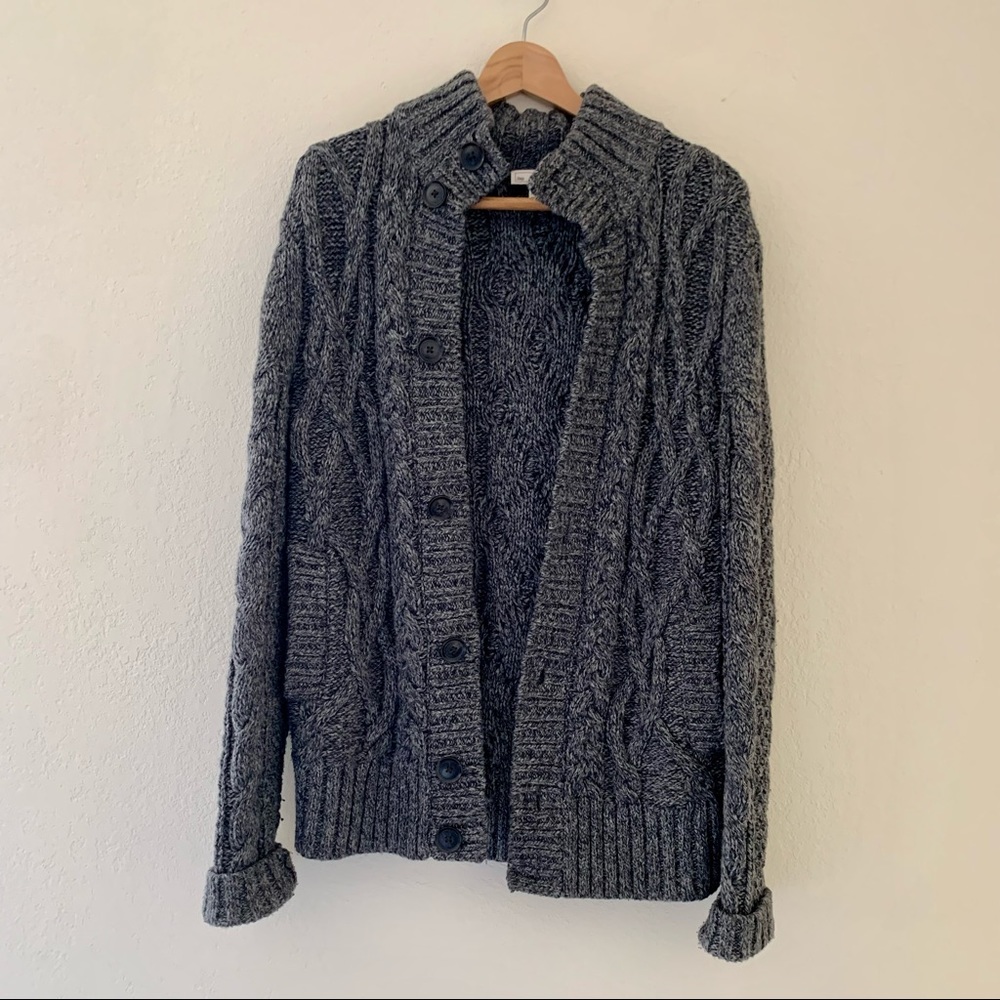 GAP gray knit sweater cardigan/jacket